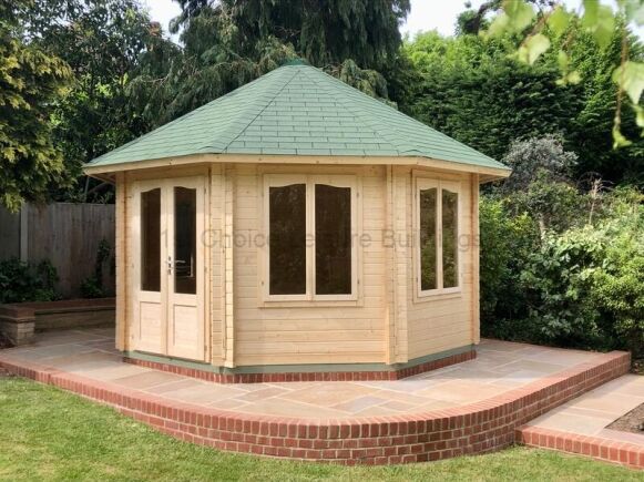 Windsor Octagonal Cabin 1 Windsor Octagonal Cabin