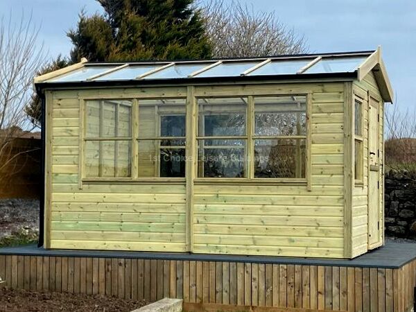 Garden Greenhouses Guide: Find the Best Greenhouse for Your Needs 4 Shows image of Platinum Alresford Wooden Greenhouse