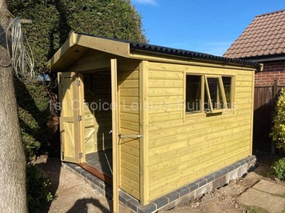 Fully Bespoke Garden Shed Delivered with Free Installation To Our Customer In Horsham